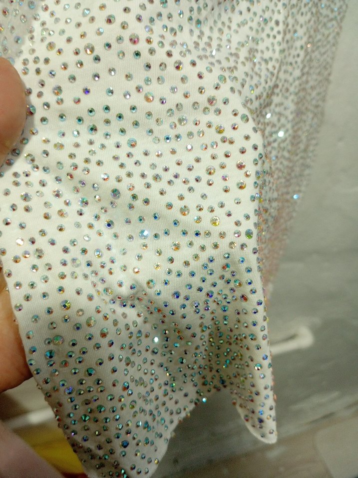 Beyaz Payetli İnce Askılı Kız Tişörtü - Görsel 2