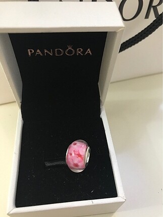 Pandora charm boncuk