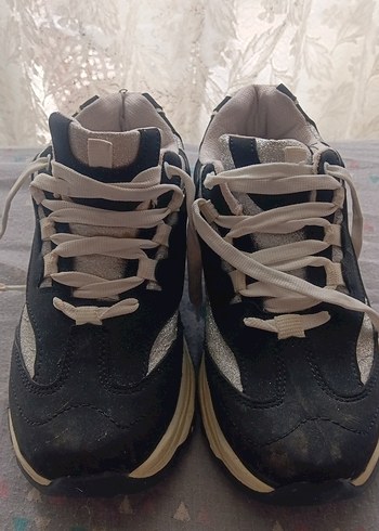 Koton Retro Siyah Beyaz Bagcikli Sneaker
