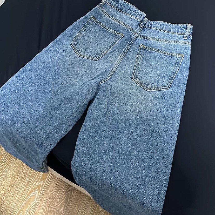 Açık Mavi Rahat Kesim Denim Jean — görsel 4/7