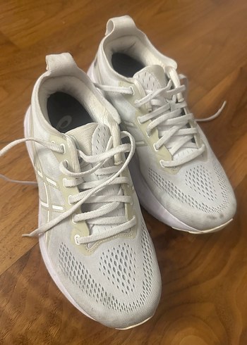 Asics Beyaz Spor Ayakkabi