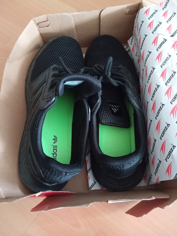 Siyah Adidas Erkek Spor Ayakkabı Detaylı - Görsel 2