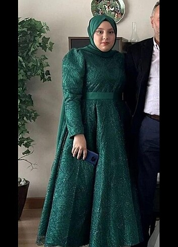 Yeşil abiye