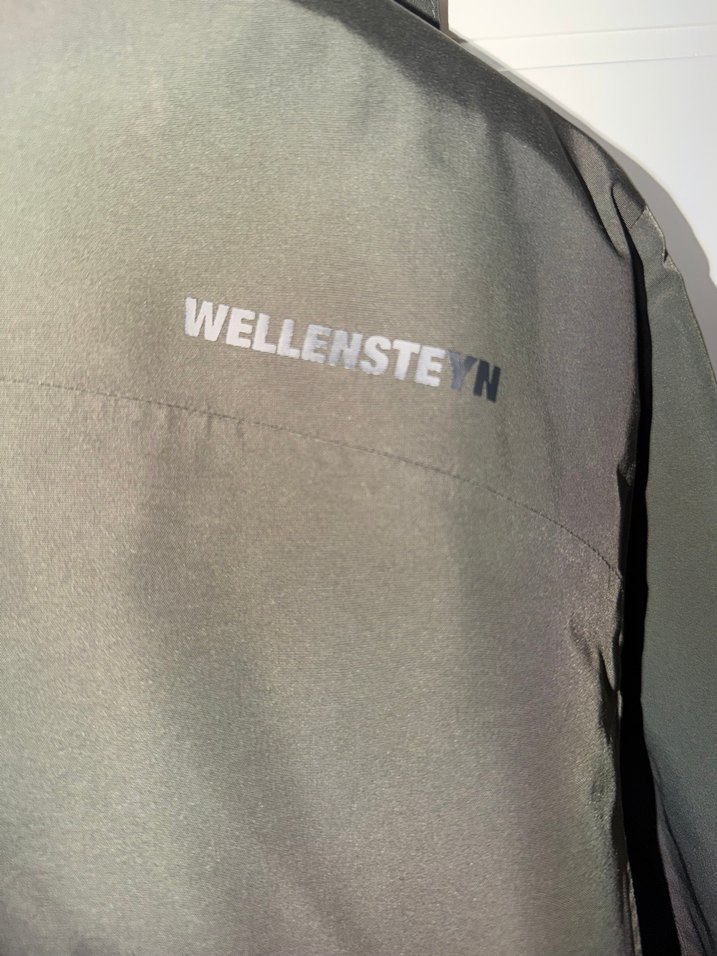 Wellensteyn Haki Kapüşonlu Mont — görsel 3/5