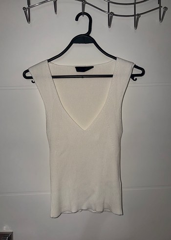 Zara Ekru Fitilli V Yaka Kolsuz Bluz