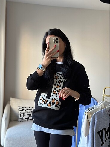 Zara L Sweatshirt