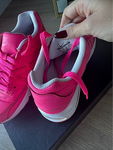 37 Beden PEMBE NIKE AIR MAX AYAKKABI