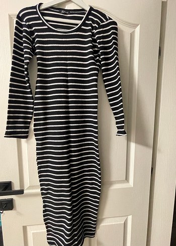 Çizgili Elbise - Görsel 3