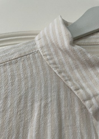 Bej Keten Düğmeli Uzun Kollu Gömlek - Görsel 2