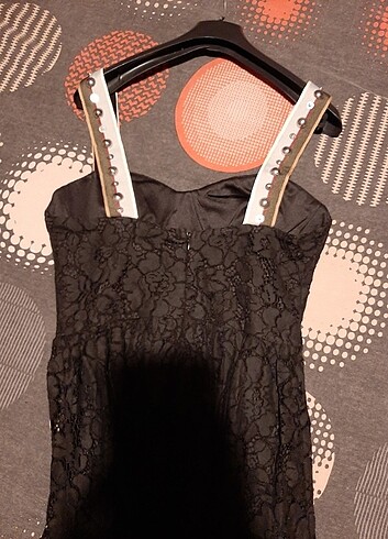 36 Beden siyah Renk Dantel tül detaylı elbise