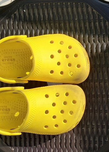 25 Beden Sarı renk unisex Çocuk Terlikleri Kauçuk
