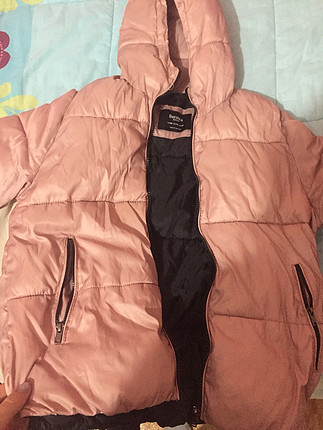 Bershka mont