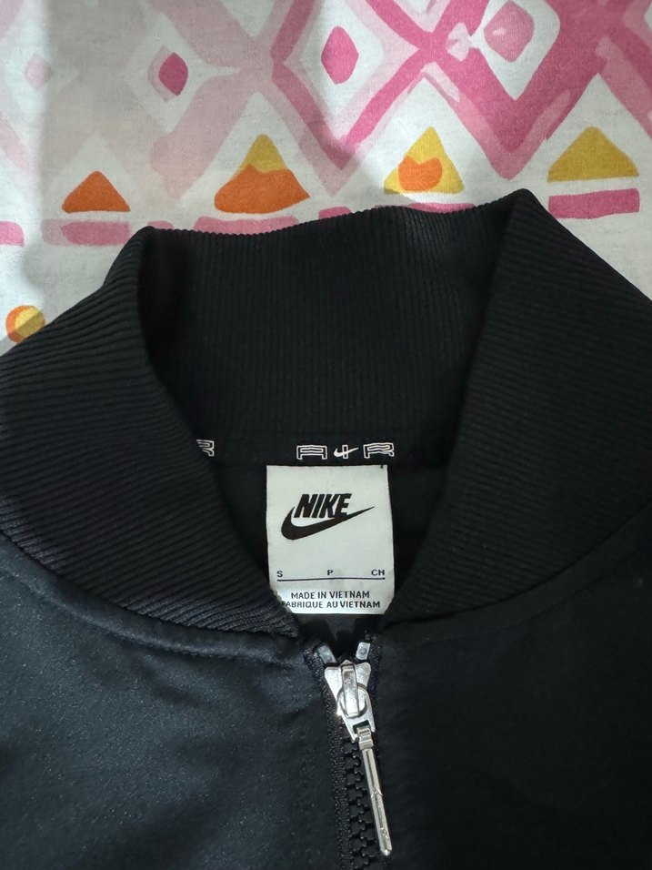 Nike Air Bomber Ceket — görsel 2/6