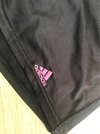 Adidas Deniz şortu