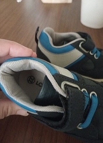 22 Beden lacivert Renk LC Waikiki spor ayakkabı 22 no
