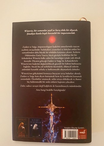 İmparatorluğun Kılıcı - Adora Yağmur