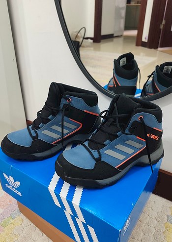 Adidas Terrex Siyah Mavi Turuncu Bot