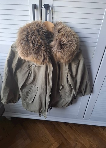 Zara Haki Pelus Kapusonlu Kislik Parka