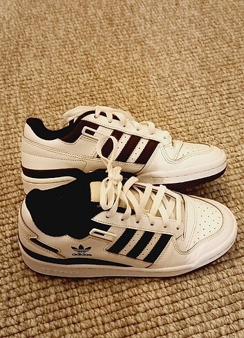 Adidas spor Ayakkabı 