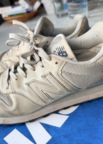 New Balance ürünü