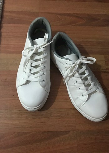LC Waikiki Minimal Beyaz Sneaker