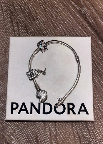Pandora ürünü