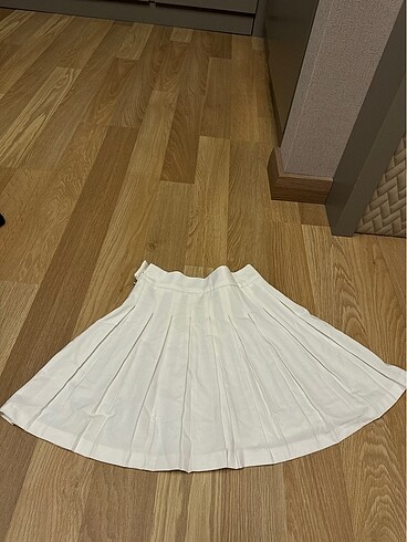 Bershka Pileli mini etek BERSHKA
