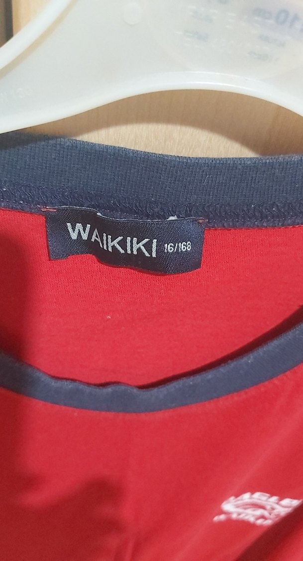 Kırmızı Erkek Çocuk Kolsuz Tişört - Görsel 3