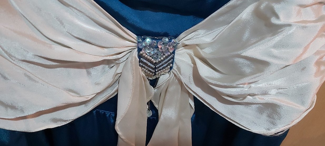 70 ler vintage mavi beyaz parlak saten kumaş  3 lü abiye takim - Görsel 5