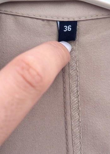 Diğer Kolsuz Bej Uzun Trençkot