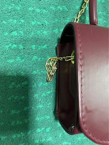 Guess Guess bordo çanta