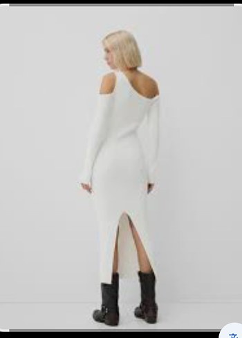 Beyaz Straplez Uzun Kollu Midi Elbise - Görsel 3