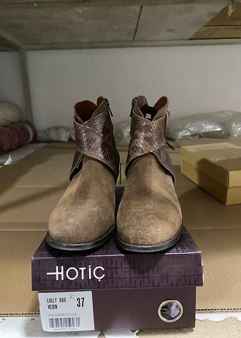 Hotiç Siklik Ve Rahatlik Kahverengi Suet Bilek Botlar