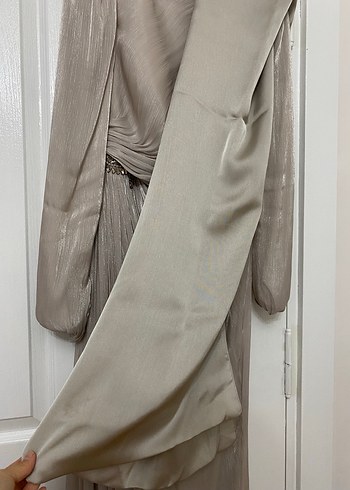 Beyaz Drapeli Uzun Kadın Takım Elbise - Görsel 6