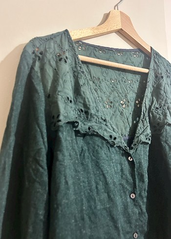 Düğmeli Koyu Yeşil Keten Kadın Gömlek - Görsel 2