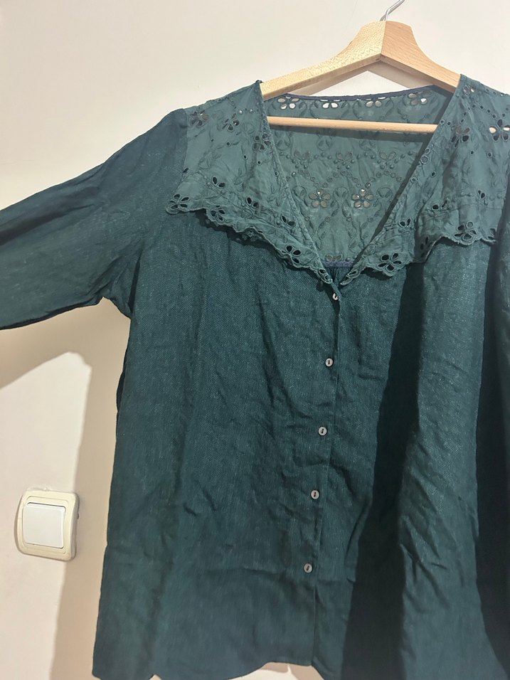 Düğmeli Koyu Yeşil Keten Kadın Gömlek - Görsel 3