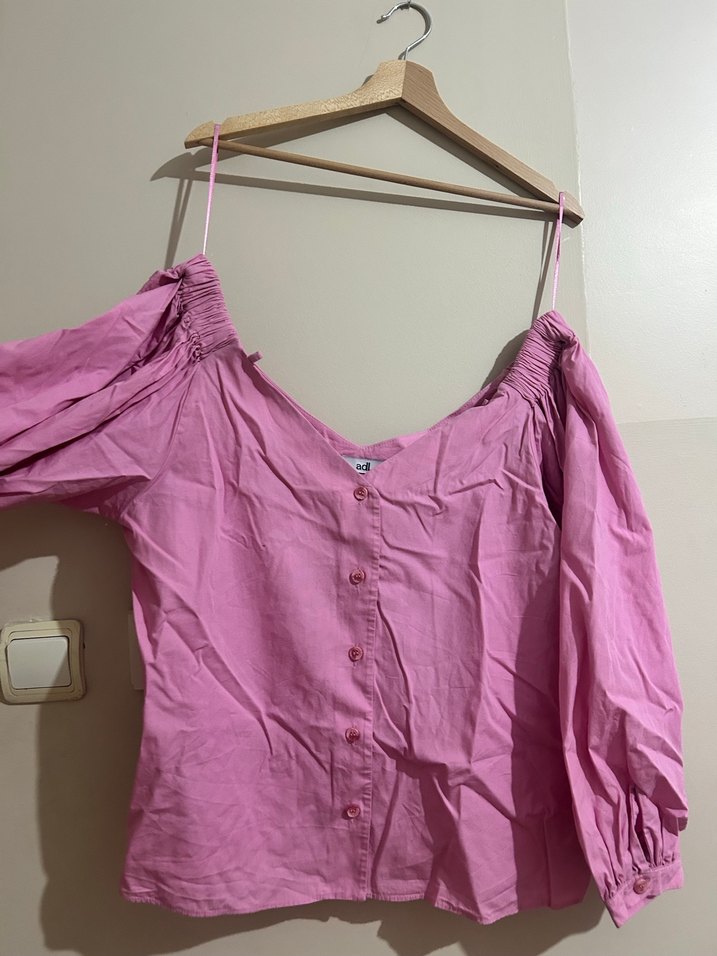 Kayık yaka bluz - Görsel 2