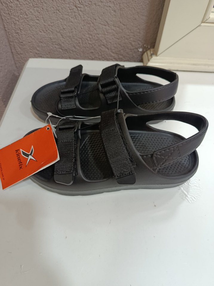 Kinetix Siyah Erkek Spor Terlik
34 numaradır. - Görsel 2