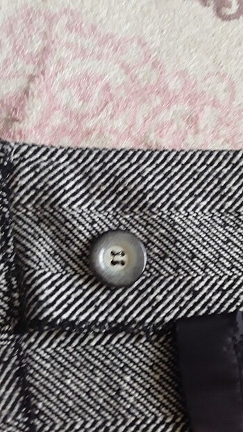 HİÇBİR YERİNDE KUSUR YOK İÇİ ASTARLI KIŞLIK manto tertemiz - Görsel 4