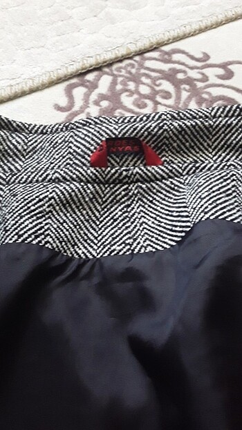 HİÇBİR YERİNDE KUSUR YOK İÇİ ASTARLI KIŞLIK manto tertemiz - Görsel 2