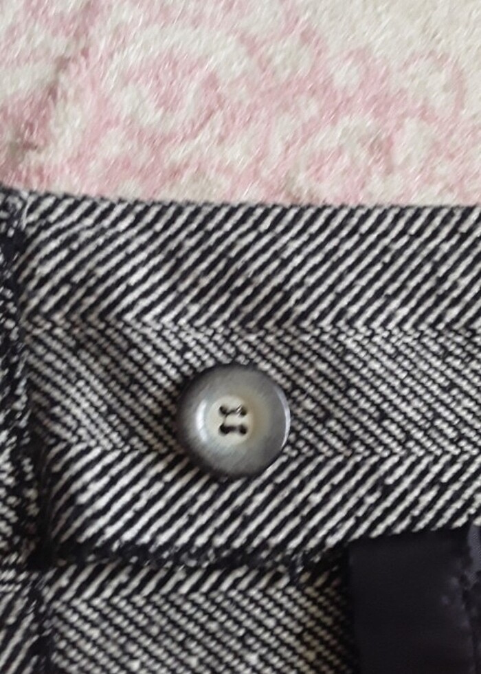 HİÇBİR YERİNDE  KUSUR YOK   İÇİ ASTARLI  KIŞLIK  manto tertemiz - Görsel 4