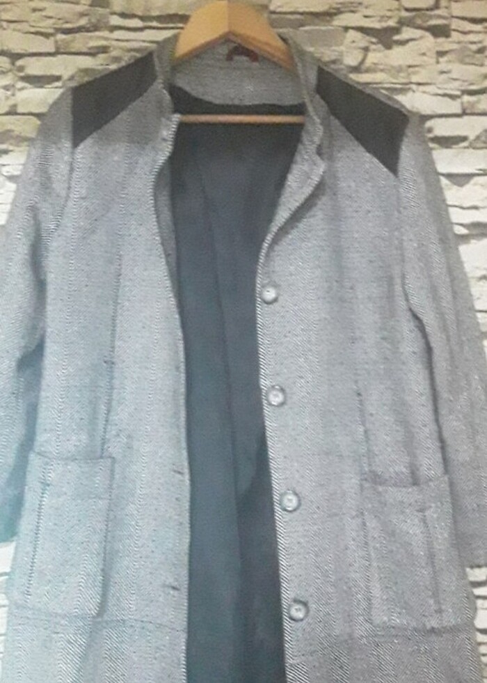 HİÇBİR YERİNDE  KUSUR YOK   İÇİ ASTARLI  KIŞLIK  manto tertemiz - Görsel 5