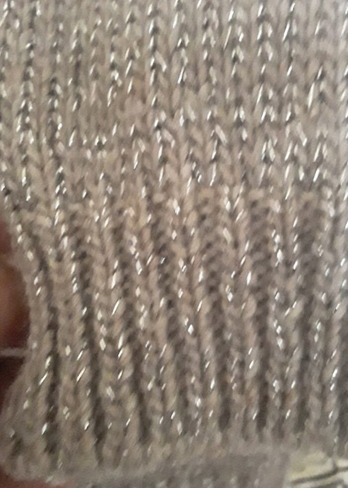 YUMUŞACIK    bej kusursuz  SİMLİ TUNİK  KAZAK çok güzel    - Görsel 3