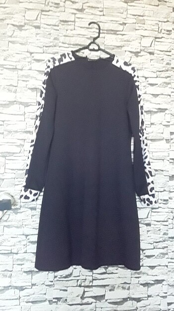 Leoparlı  yeni gibi  spor  şık  siyah tunik elbise - Görsel 2
