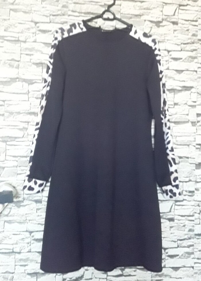 Leoparlı  yeni gibi  spor  şık  siyah tunik elbise - Görsel 2