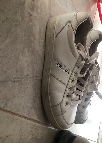 Prada Beyaz Deri Sneaker