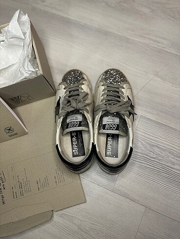 Golden Goose Deluxe Golden Goose super star simli