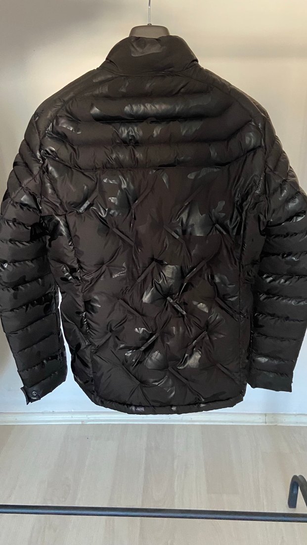 AVVA S beden Siyah Şişme Mont — görsel 2/3