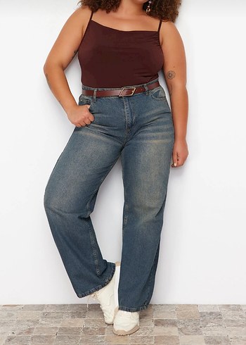 Trendyol & Milla Mavi Yuksek Bel Soluk Efekt Vintage Yikama Straight Fit