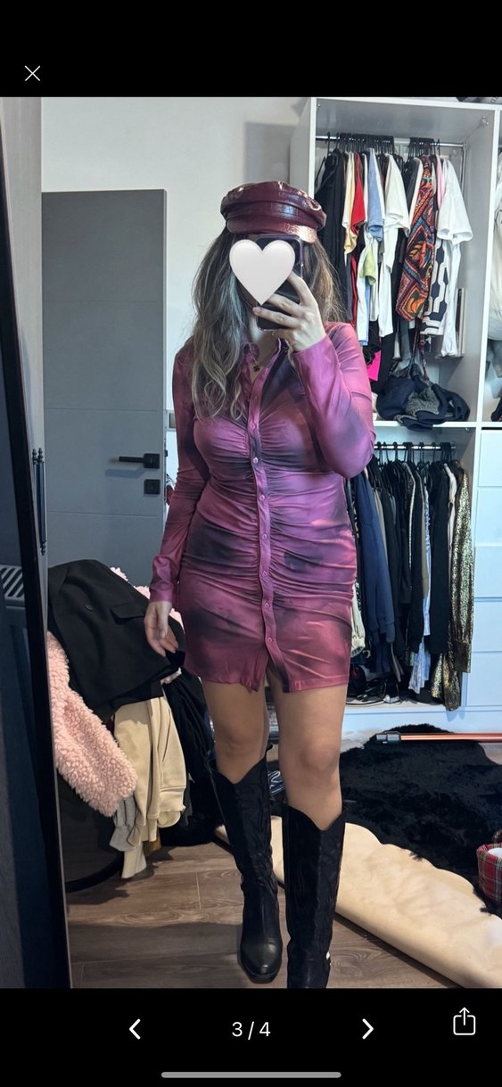 Pembe Elbise - Görsel 3